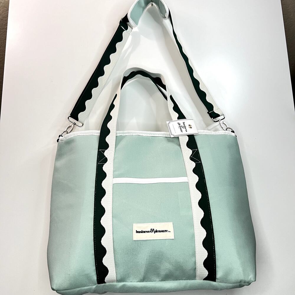 Business & Pleasure Co Insulated Cooler Tote Beach Pool Picnic Bag NWT